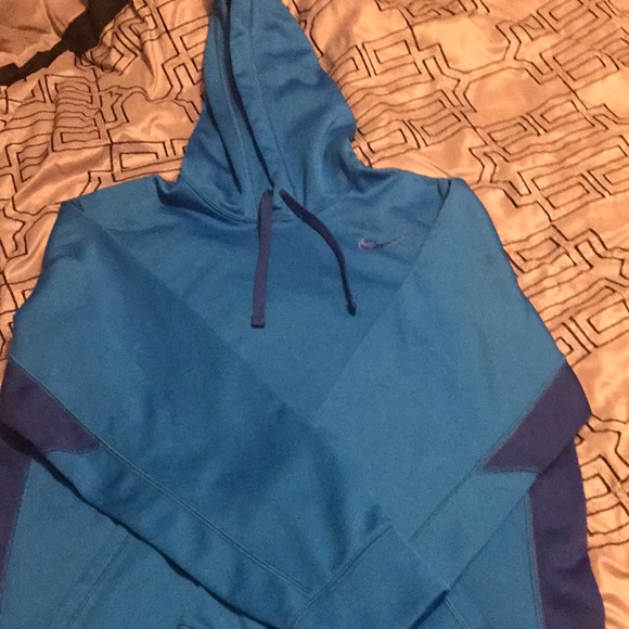 Nike Hoodie - Picture 1 of 4
